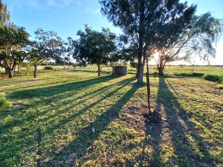 2 Bedroom Property for Sale in Wilgeboom A H North West
